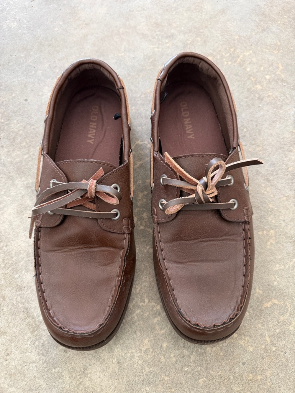 Old Navy Men's Leather Boat Shoes